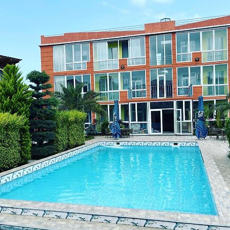 Hotel Buta Batumi Eksteriør billede